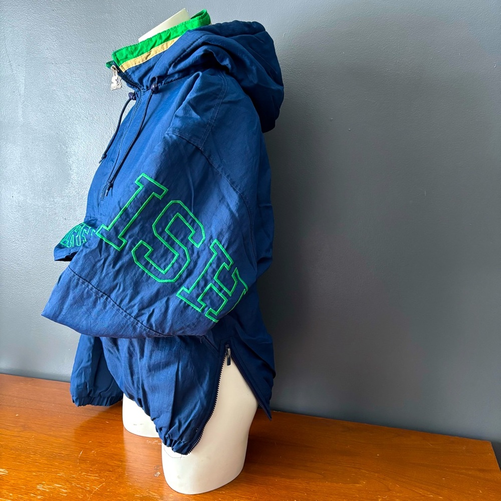 Vintage Notre Dame Fighting Irish Starter Pullover Puffer.
